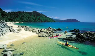 511ae9df2517c_2138_kayaking-f-1