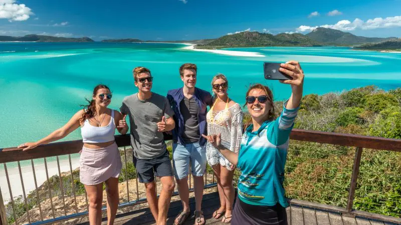 Group picture at whitehaven beach lookout