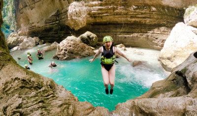 64533c81928bd_1588_cebu-canyoneering-2