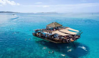 6857b8454b207_1945_cloud9-front