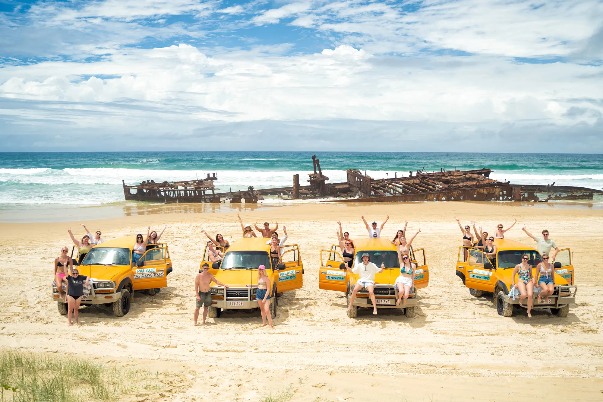 645a0b9b0b7fe_1588_australiafraserislandshipwreakcars-2